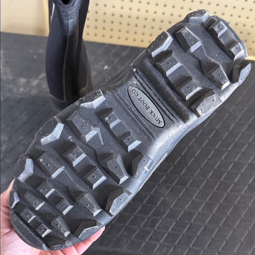 Muck Boots Arctic Sport Black Boots - Picture 2 of 5